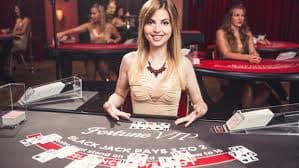 Live Dadu Online dealer table at putrislot
